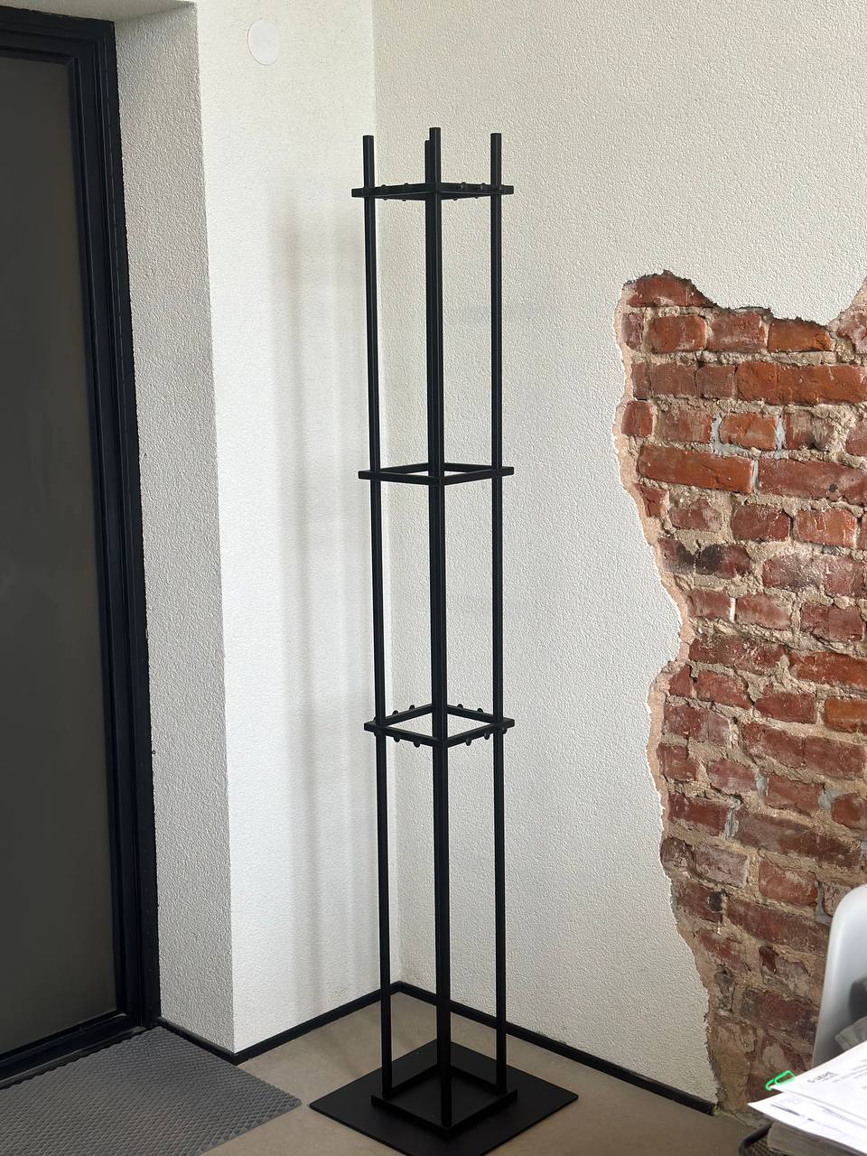 24 крючка на вешалке